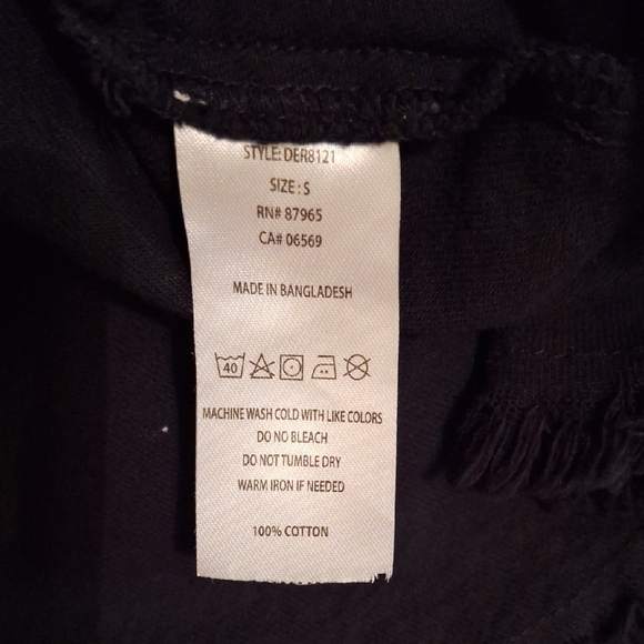 Elan Black Jacket with Rock & Roll Design. NWOT Size Small ( Runs very large) - Picture 14 of 14